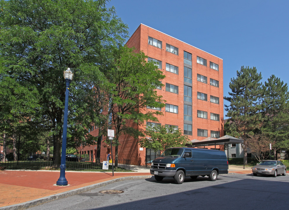 Timothy House & Gardens in Annapolis, MD - Building Photo