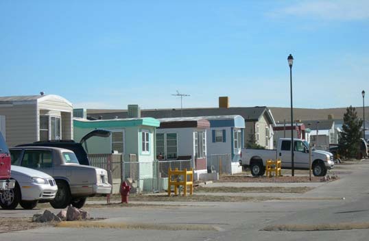 Ute Village Mobile Home Park in Kiowa, CO - Foto de edificio