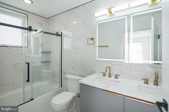 2000 N Front St in Philadelphia, PA - Building Photo - Building Photo