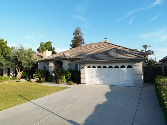10731 Delusion Dr in Bakersfield, CA - Building Photo - Building Photo