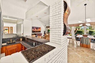 45668 Pueblo Rd in Indian Wells, CA - Foto de edificio - Building Photo