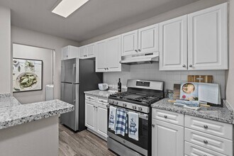 Merion Milford Apartment Homes in Milford, CT - Building Photo - Building Photo