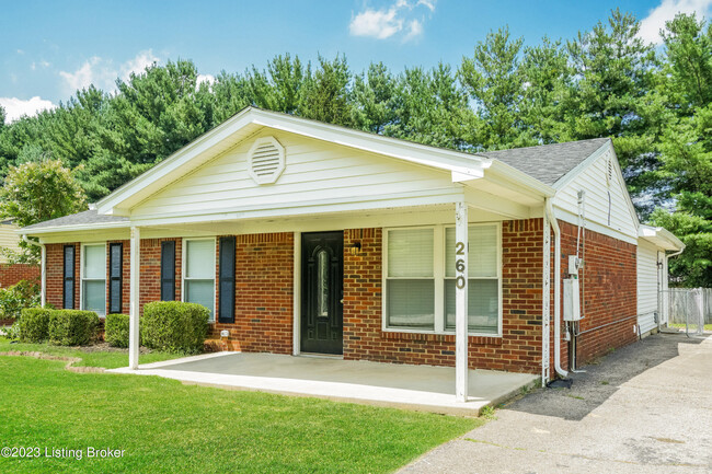 260 E Blue Jay Rd in Louisville, KY - Building Photo - Building Photo