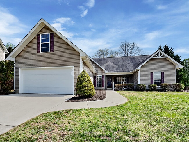 property at 2824 Ashridge Rd