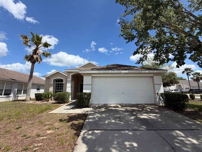 property at 182 Kellygreen Ave