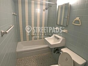 1315 Commonwealth Ave in Boston, MA - Building Photo - Building Photo