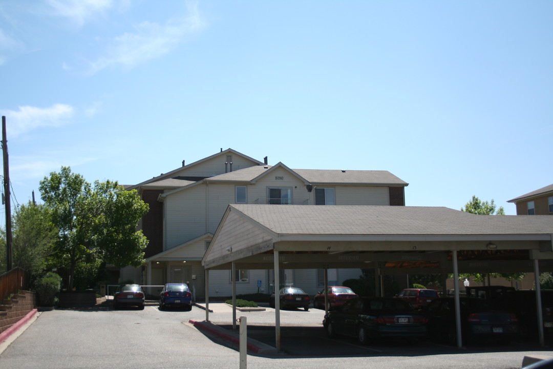 South Creek Apartments in Littleton, CO - Building Photo