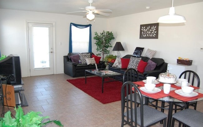 The Quad in Natchitoches, LA - Foto de edificio - Interior Photo