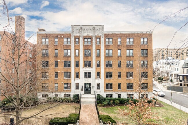Richelieu Condominium in Washington, DC - Building Photo - Building Photo