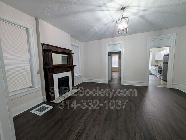 property at 3922-3924-3924 Botanical Ave