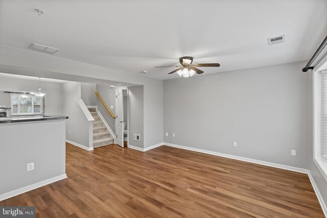 property at 1900 Lennox Dr