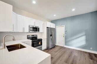 1978 Madeira Dr in Weston, FL - Building Photo - Building Photo