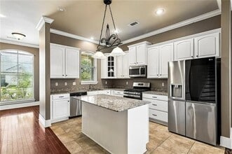 350 Palmer Ct in Slidell, LA - Foto de edificio - Building Photo