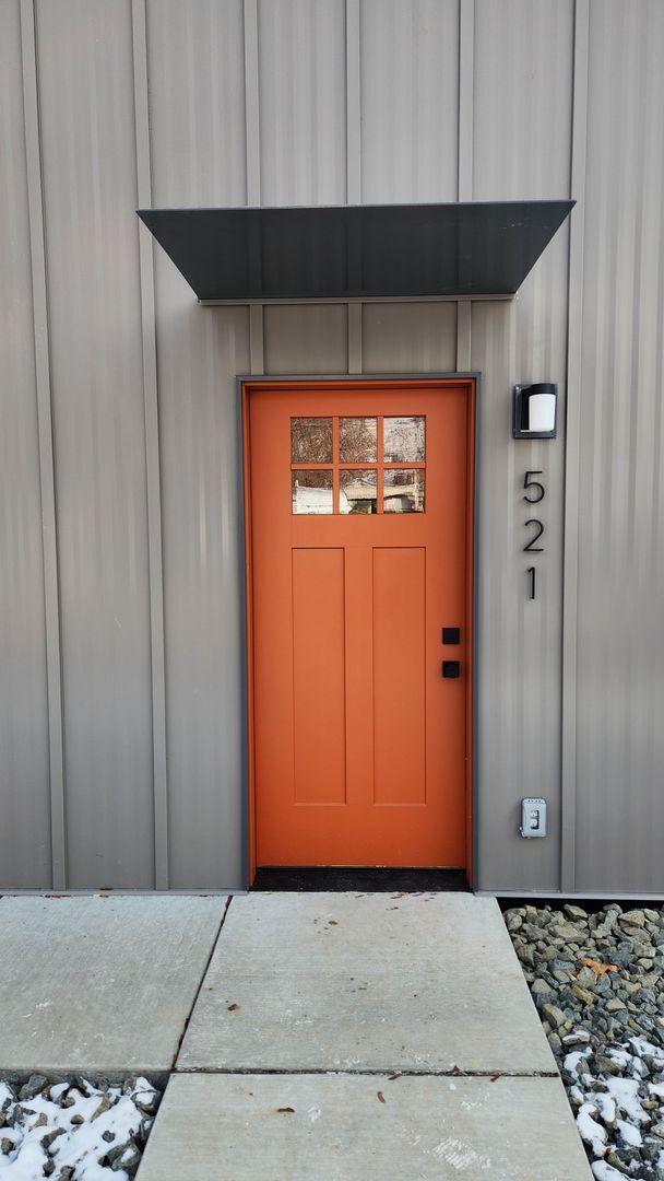 property at 521 Montana Ave