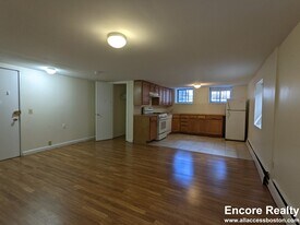 22 Brighton Ave, Unit C Apartamentos