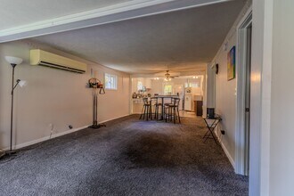 3911 White Birch Dr in Grawn, MI - Foto de edificio - Building Photo