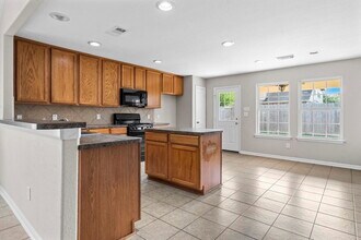 6037 Turkey Creek in Missouri City, TX - Building Photo - Building Photo