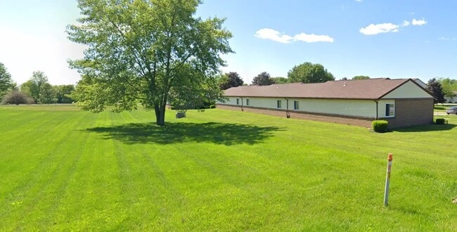 1779 Whetstone St in Bucyrus, OH - Building Photo - Building Photo