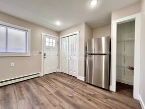 2876 Taft Ave SW in Wyoming, MI - Building Photo - Building Photo