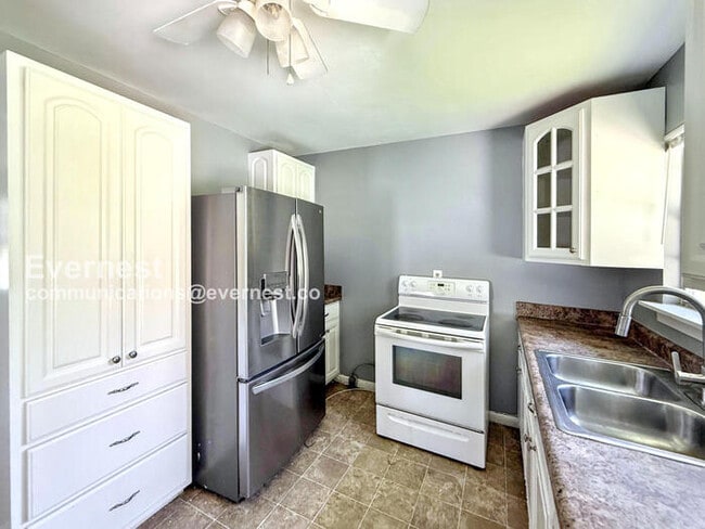 2907 Lakeside Dr in Moody, AL - Building Photo - Building Photo