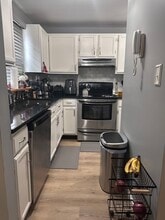50 Edward J Roy Dr in Manchester, NH - Building Photo - Building Photo