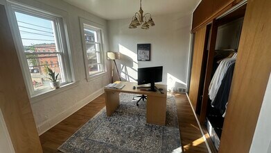 4010 Butler St, Unit 2 in Pittsburgh, PA - Foto de edificio - Building Photo