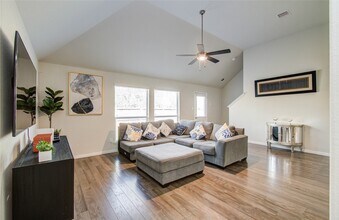 3306 Inverness Path Lane in Houston, TX - Building Photo - Building Photo