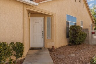 757 Roddenberry Ave in Las Vegas, NV - Building Photo - Building Photo
