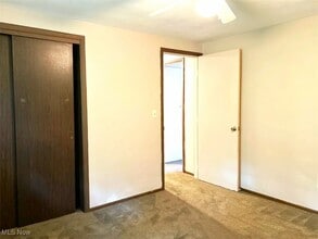 980 N Overlook Dr in Steubenville, OH - Building Photo - Building Photo