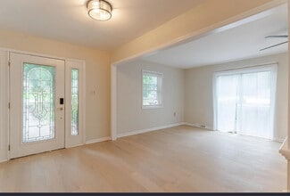 624 Forest Park Dr in Newburgh, IN - Building Photo - Building Photo