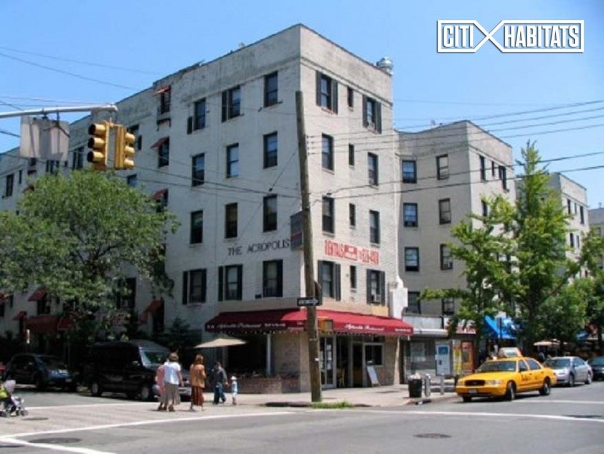 21-77 33rd St-Unit -1B in Queens, NY - Foto de edificio