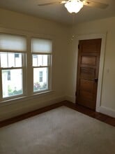 14 Conewango Ave, Unit 4 in Warren, PA - Building Photo - Building Photo
