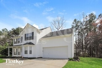 6051 Hedgecrest Pl in Charlotte, NC - Building Photo - Building Photo