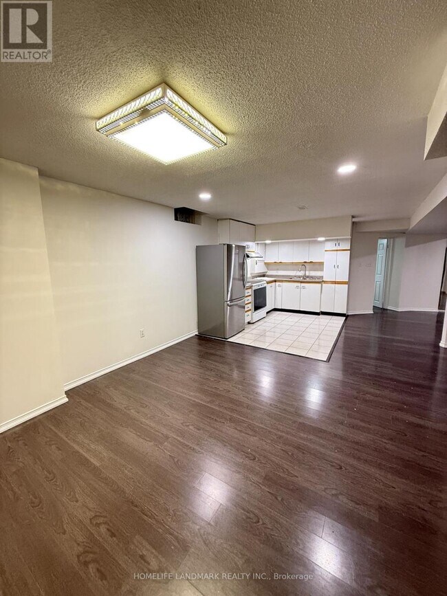 property at 5932 Hemingway Rd