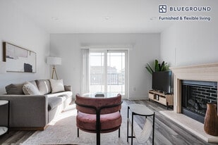 147 S Doheny Dr in Los Angeles, CA - Building Photo