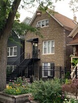 2532 W Haddon Ave, Unit 1 in Chicago, IL - Building Photo