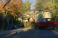 Bodega Hills Apartments in Sebastopol, CA - Building Photo - Building Photo