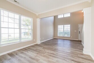 108 N Honey Springs Ave in Fuquay Varina, NC - Building Photo - Building Photo