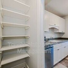 2103 Queens Rd W in Charlotte, NC - Building Photo - Building Photo