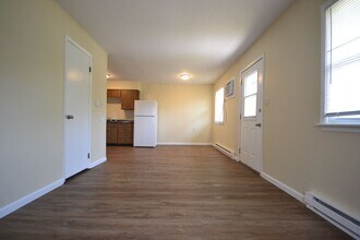 28325 State Hwy P in Cross Timbers, MO - Building Photo - Building Photo