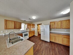 21547 E 55th Pl in Denver, CO - Building Photo - Building Photo