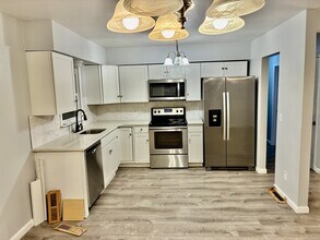 112 Peabody St in West Haven, CT - Building Photo - Building Photo