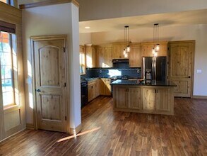 37115-37113 13th Ave E in Roy, WA - Building Photo - Building Photo