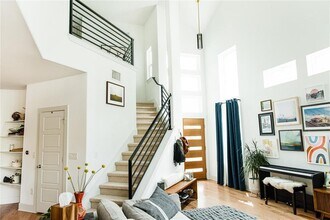 1510 Homespun Rd in Austin, TX - Building Photo - Building Photo