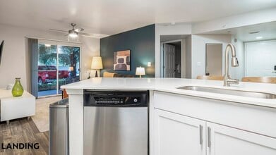 10200 Falcon Pine Blvd, Unit 04-107 in Orlando, FL - Building Photo - Building Photo