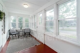 737 28th St in Des Moines, IA - Building Photo - Building Photo