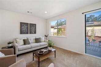 1031 Ford Dr in Nipomo, CA - Building Photo - Building Photo