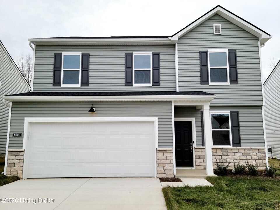 8308 Fairmount Rd in Louisville, KY - Building Photo