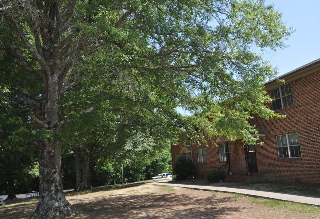 Northgate Terrace Apartments in Arab, AL - Building Photo