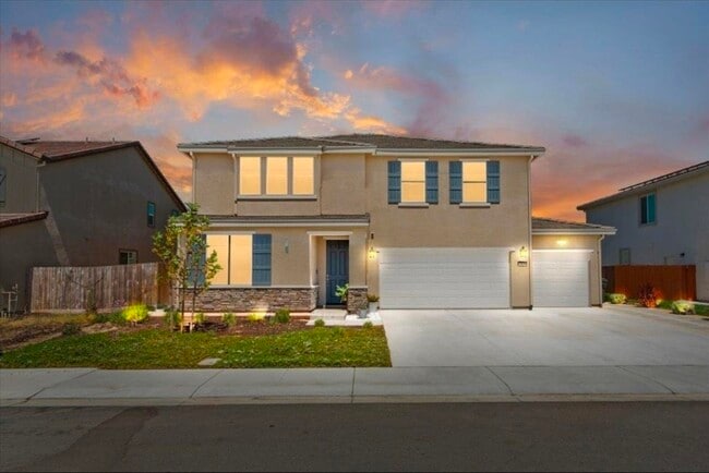 property at 2851 Ski Bch St